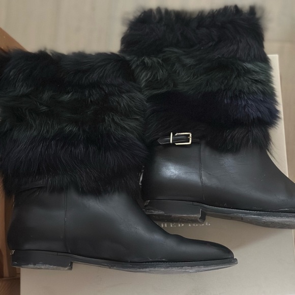 Burberry boots like new size 41 - Picture 3 of 5